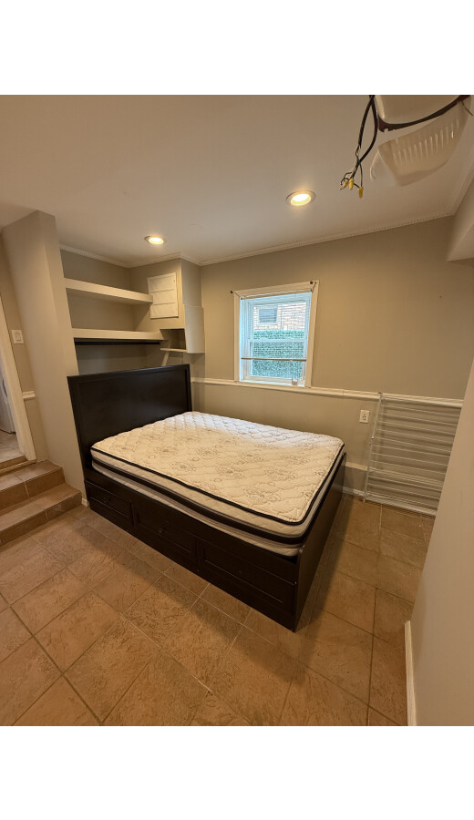 Separate Room for Rent in the Villa  - 