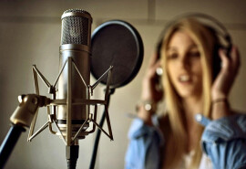 Я викладач вокалу для дітей та дорослих онлайн