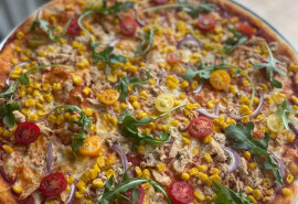 Готуємо велику і дуууже соковиту піцу - пальчики оближеш