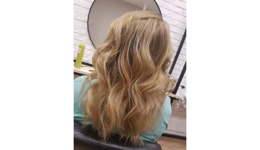 Hairdresser-stylist -