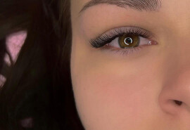 Пропоную свої послуги з нарощування вій і волосся