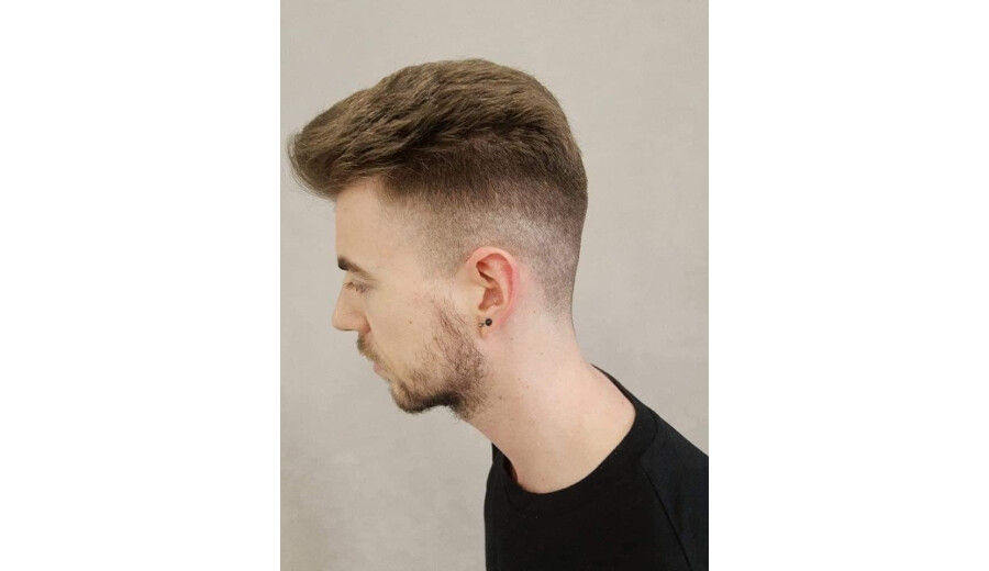 Hairdresser-stylist -