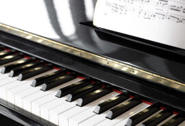 Запрошую дітей та дорослих на уроки гри на фортепіано онлайн