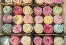 До Дня матері матимемо свіжий, натуральний і ну дуже смачний зефір!