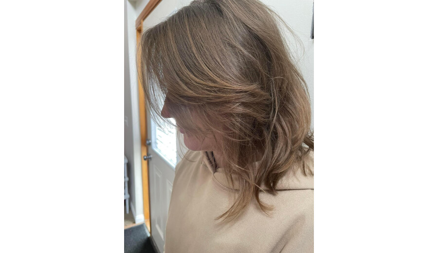 Hairdresser-stylist -
