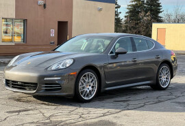 2015 Porsche Panamera 3.0 L