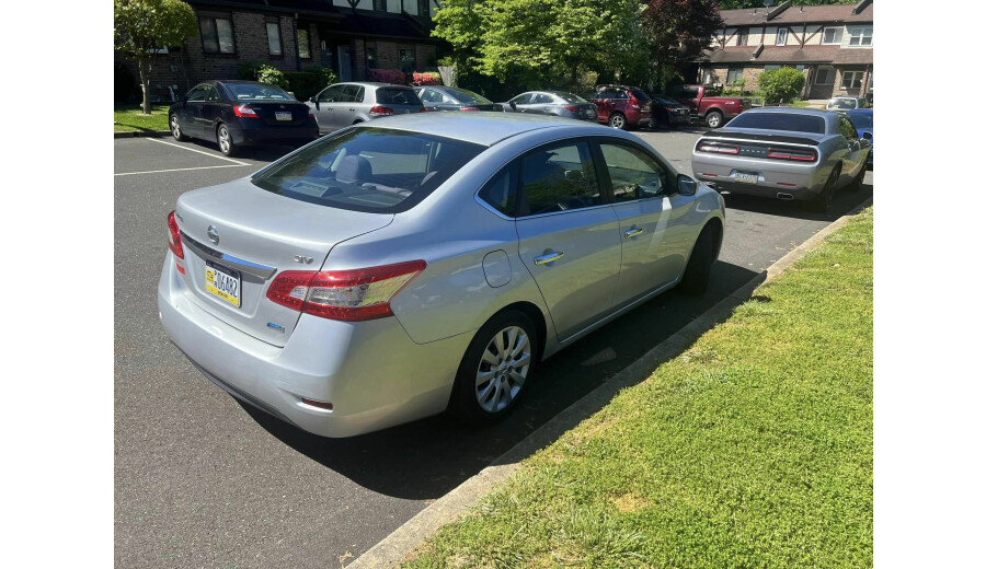 Продаж Nissan sentra 2014 - 