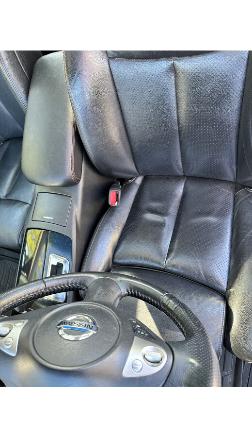 Nissan maxima 2010 -
