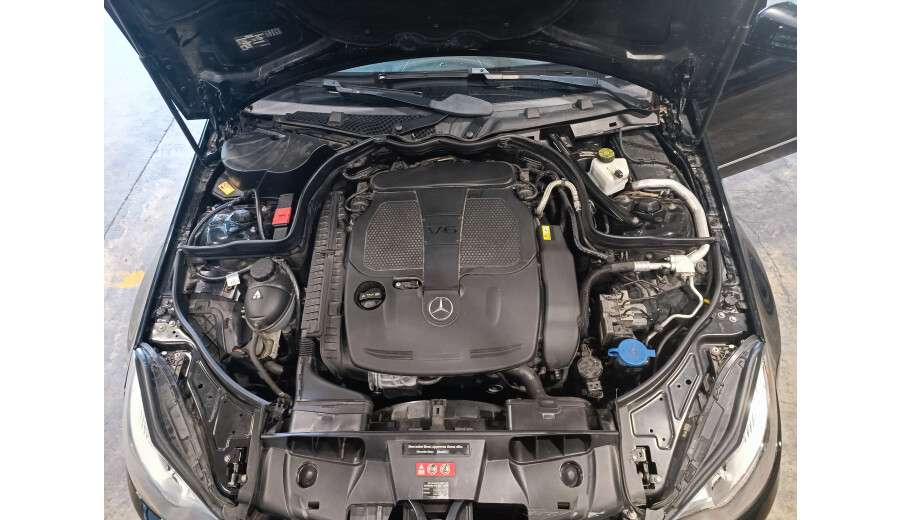 Mercedes Benz e350 -