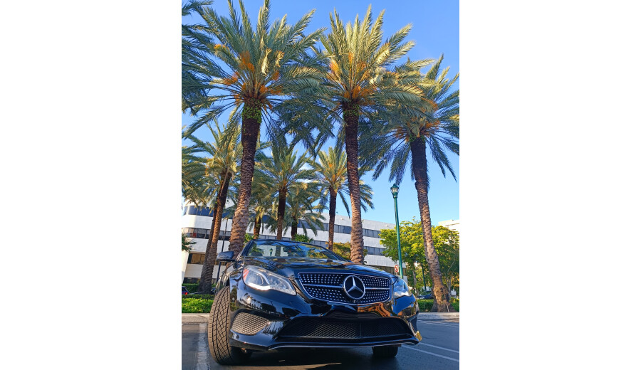 Mercedes Benz e350 -