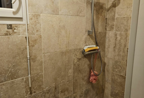 Здається будинок