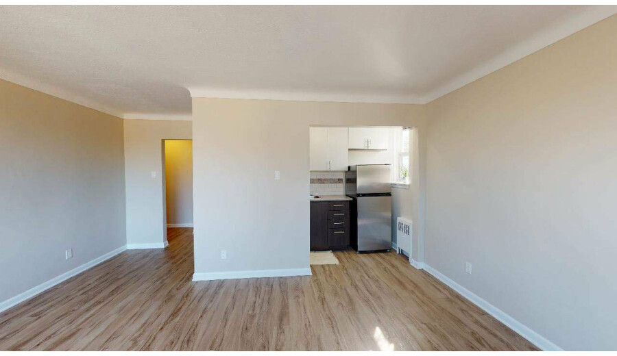 1 Bdr apartment, Dorchester Avenue - 