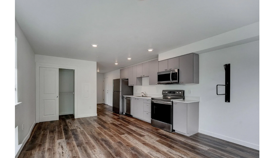 Studio apartment for rent - 