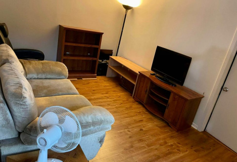 1 Bdr apartment near Centretown