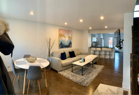 Upper unit of a duplex located on Montfort Street in Vanier