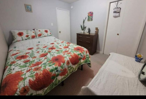 Здається окрема кімната.