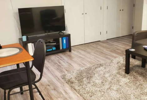 Здається в оренду номер з 1 спальнею в підвалі