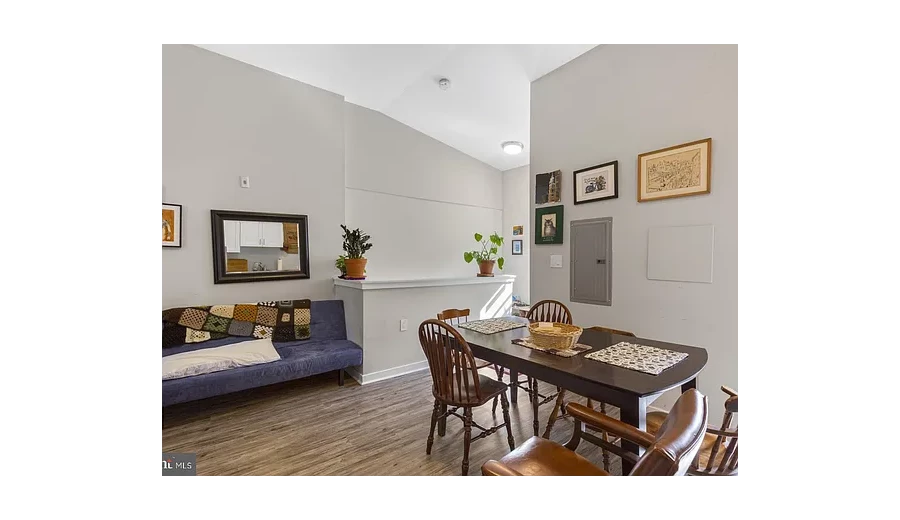 1 Bdr apartment, Richmond St #3, - 