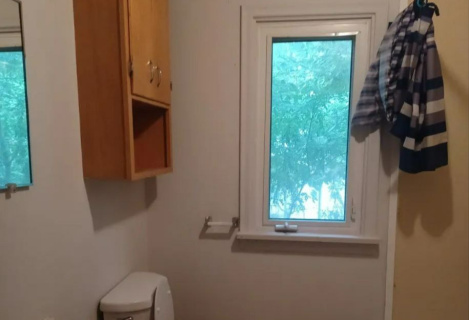 3 спальні на першому поверсі, готова до оренди