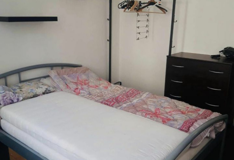 Здається кімната