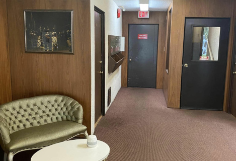 Старенький будинок