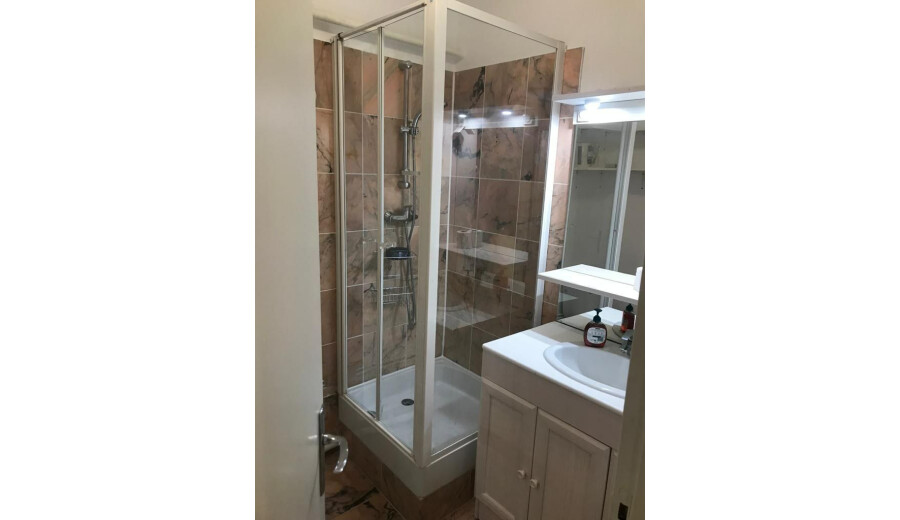 Квартира подобово в Парижі (Vincennes) -