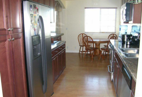 Будинок на продаж в University Place біля Такоми