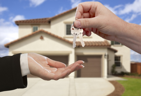 Продається 2-поверховий будинок