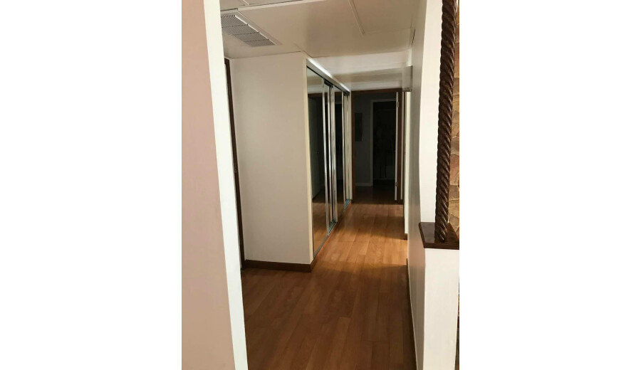 Spacious 1 bedroom apartment -