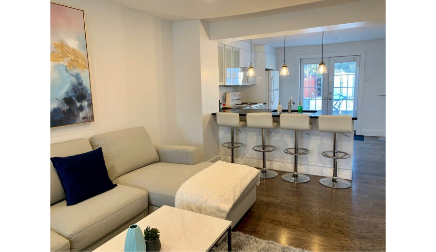 Upper unit of a duplex located on Montfort Street in Vanier -