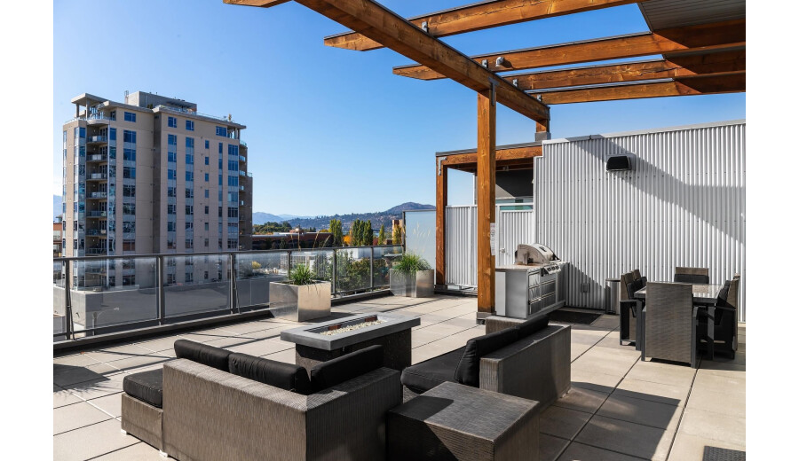 We rent an apartment (short-term license) - 