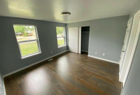 4 Ліжка 2 Ванни - Будинок