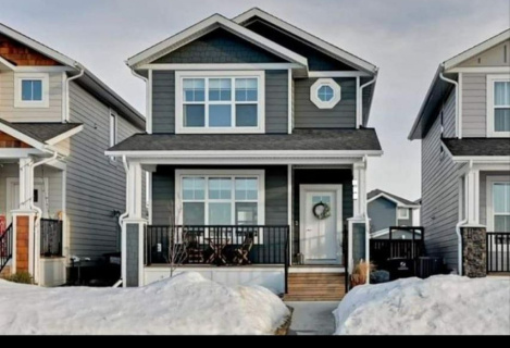 Підвальний люкс з 1 спальнею. Без меблів, район Роузвуд.