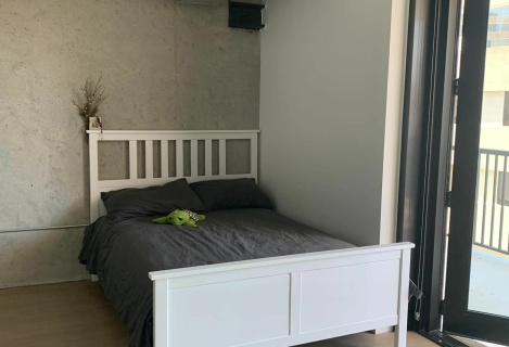 Здається в саблет кухня-студія.