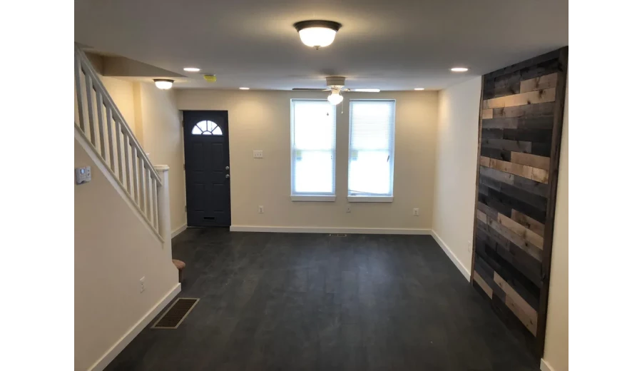 3-кімнатний будинок на Irving St - 