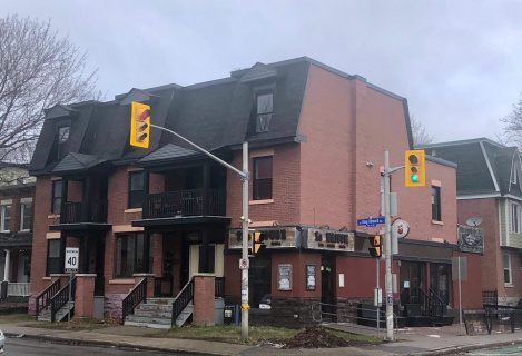 Appartment, King Edward Avenue