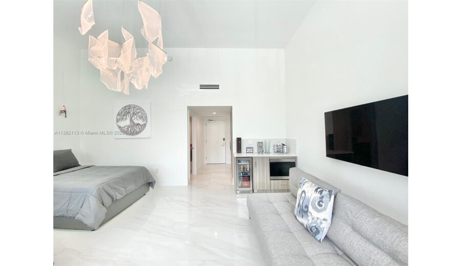 Квартира на продаж  -