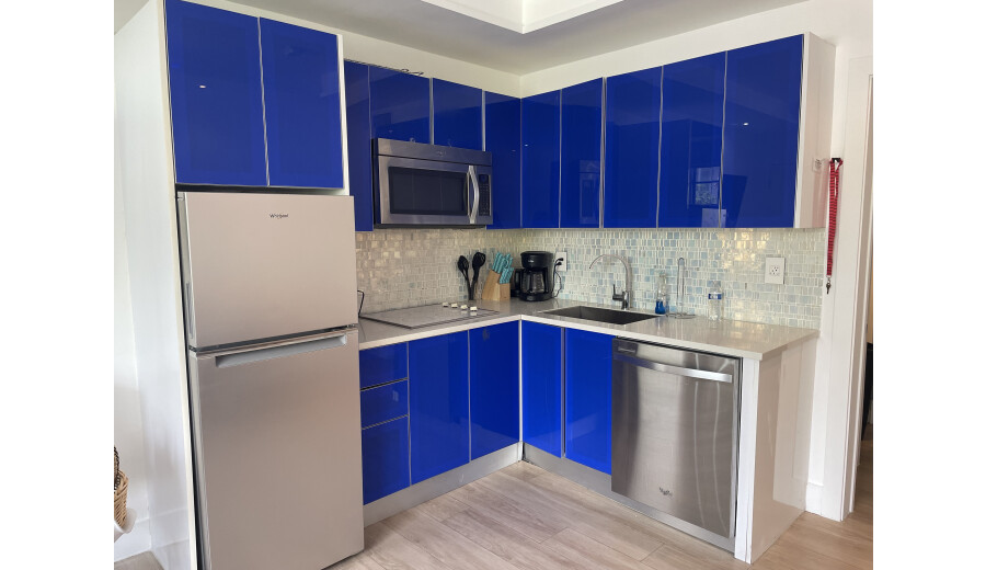 Квартири на різний термін, мебльовані 2300  -