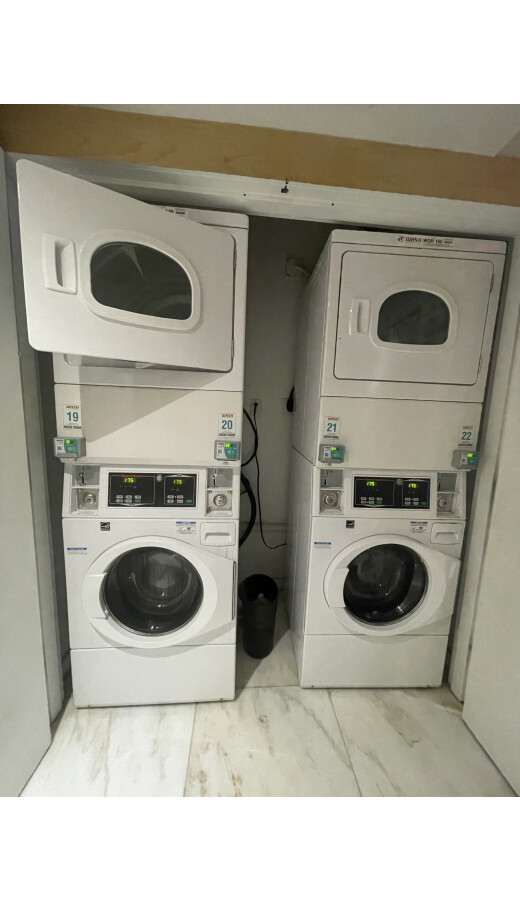 Квартира Miami без кредит скору $2300 в місяць  -