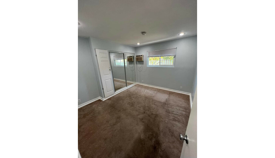 Здається 2кімнатна квартира -