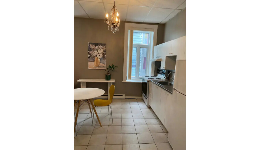 Studio-TOUT INCLUS-centre ville de Québec -