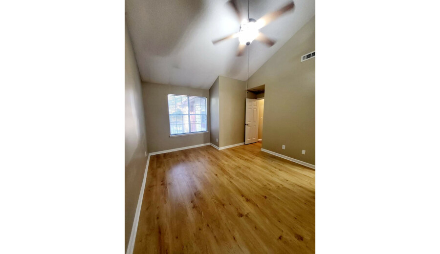 Здається квартира -