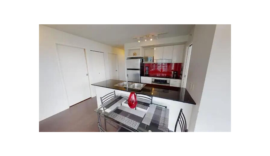 Оренда недорогої приватної кімнати в центрі Ванкувера! -