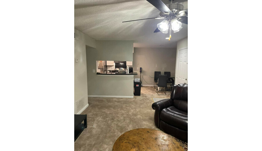 Здається квартира -