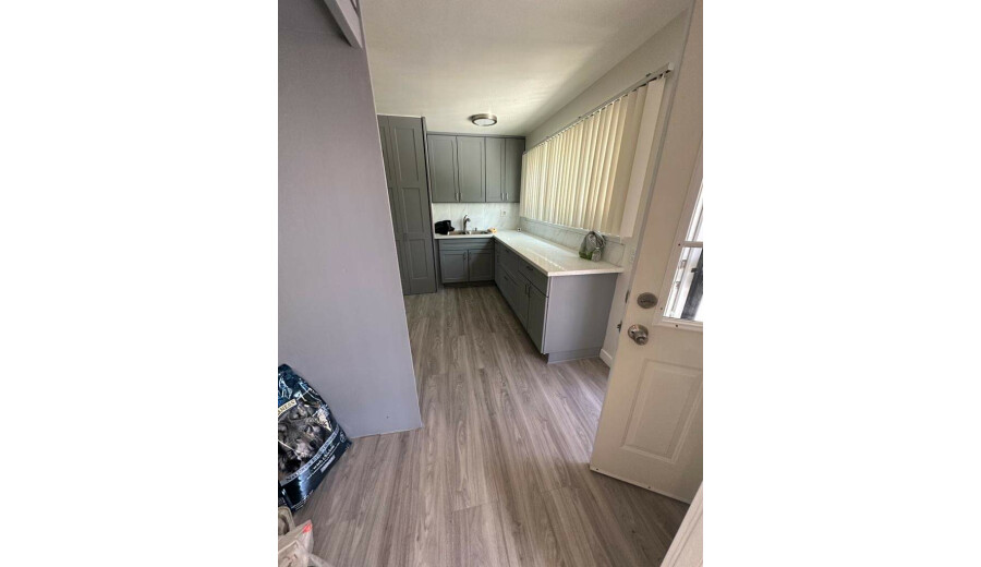 Здається будинок -