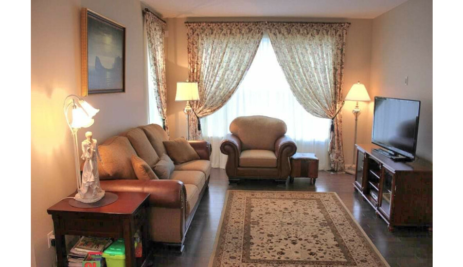 Здається будинок -