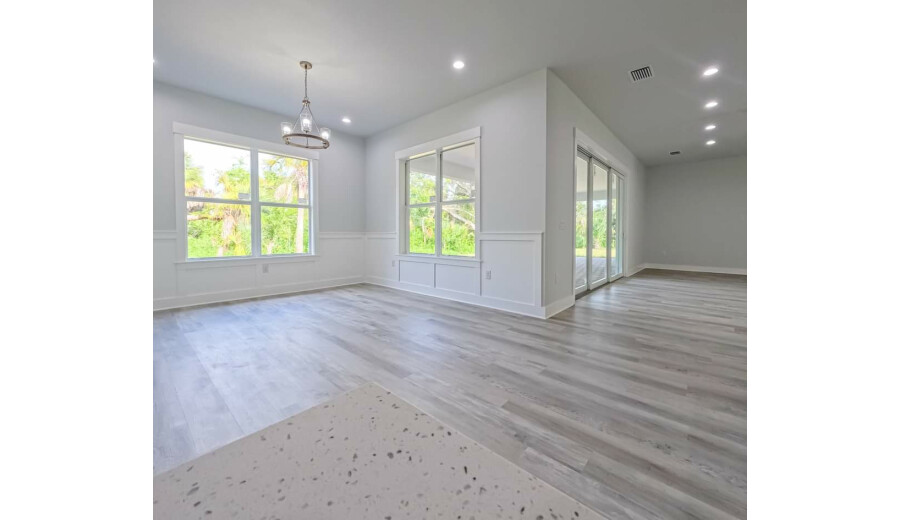 Продаж будинку -