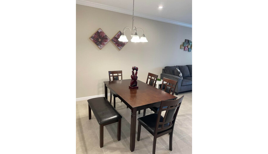 Здається квартира -