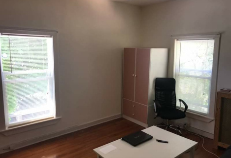 Здається кімната