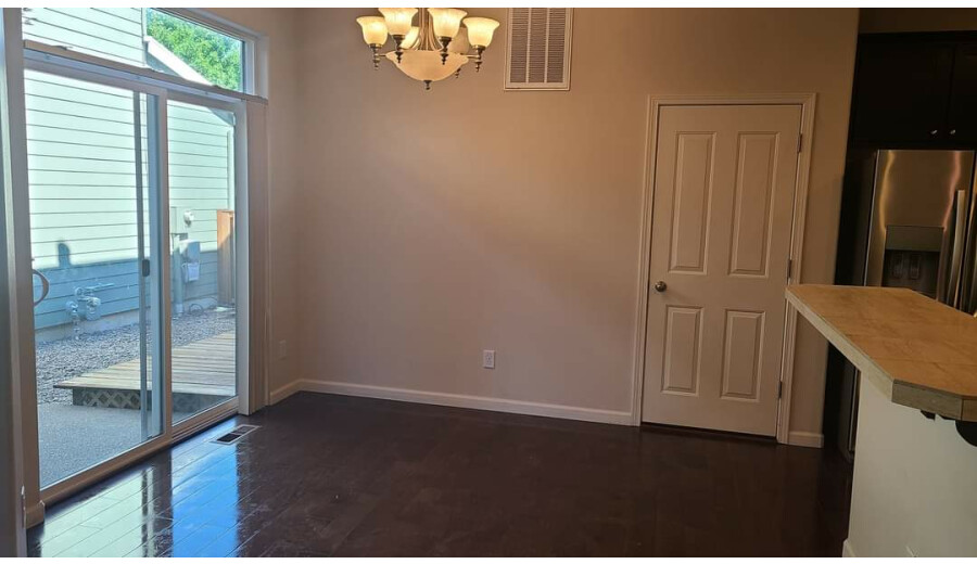 Здається будинок -